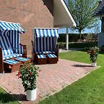 Mit Terrasse By Interhome * Lancken-Granitz